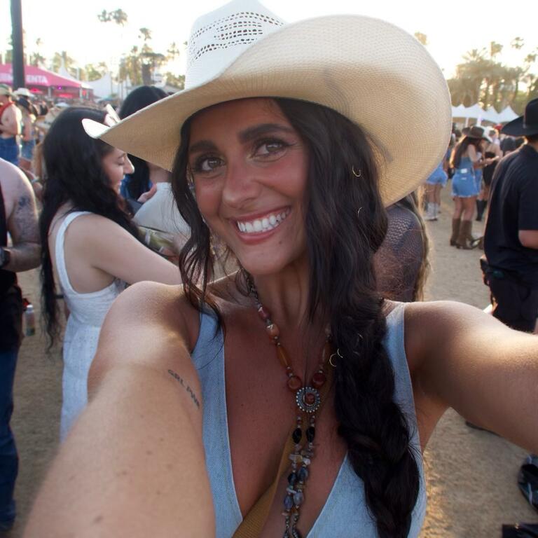 Keelie Hall