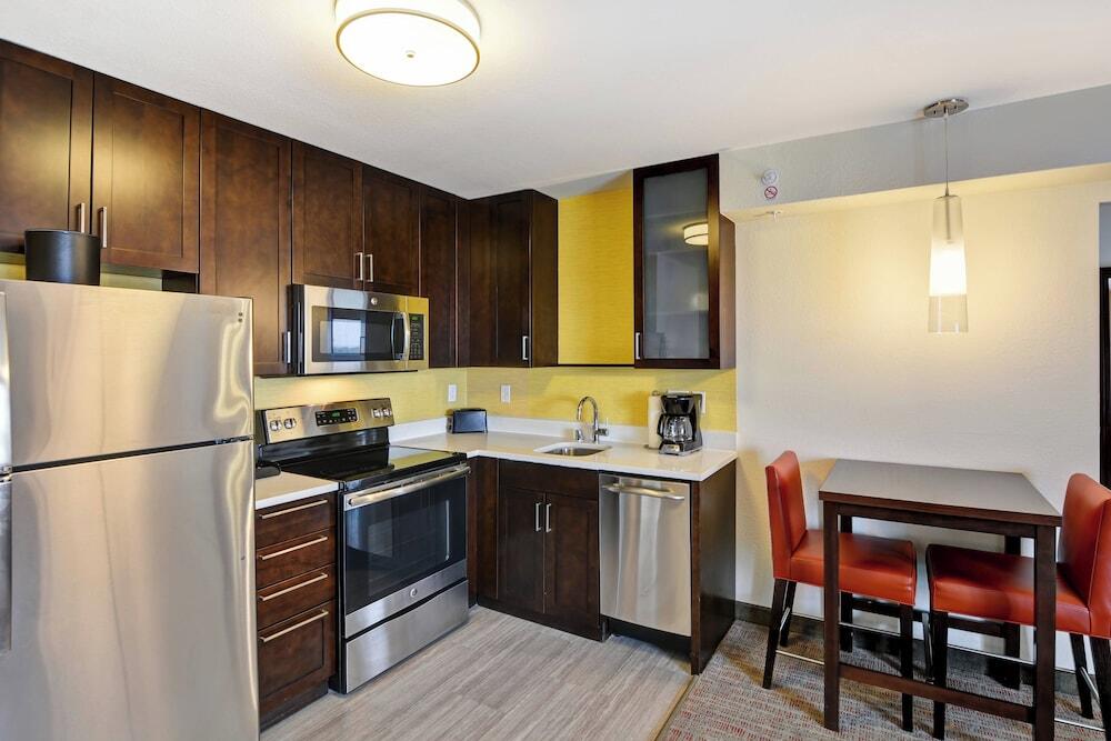 Picture of Residence Inn by Marriott Milwaukee North/Glendale