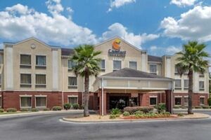 Picture of Comfort Inn & Suites Statesboro University Area
