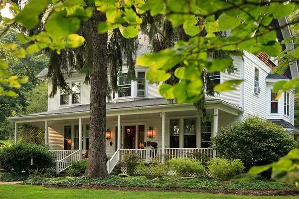 Picture of The White Oak Inn