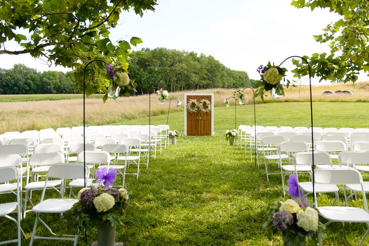 DIY Ceremony at Coffee Creek Ridge in Shelbyville, IN