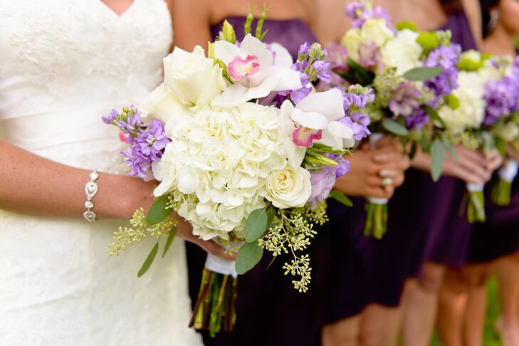 The floral arrangements for the day consisted of white and green hydrangeas, ivory roses, green spider chrysanthemums, dendrobium orchids and calla lilies.
