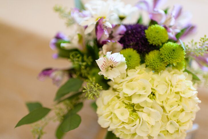 Hydrangea and Chrysanthemum Centerpiece