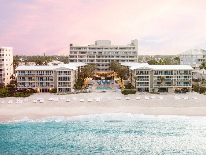 Picture of Edgewater Beach Hotel
