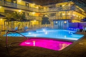 Picture of Beachcomber Resort