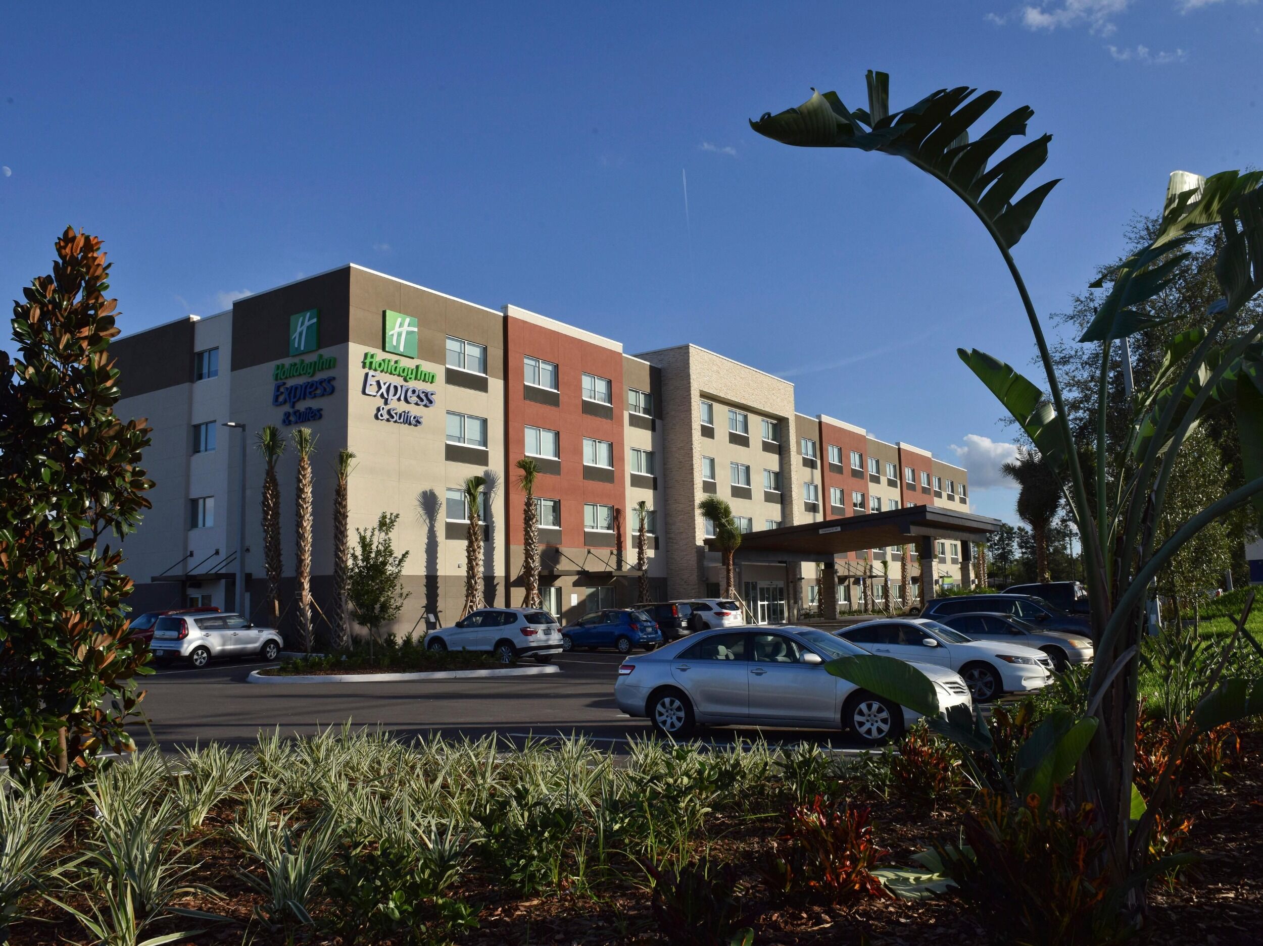 Picture of Holiday Inn Lake Nona
