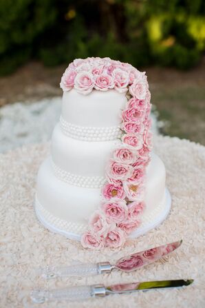 Cascading Pink Rose-Decorated Wedding Cake