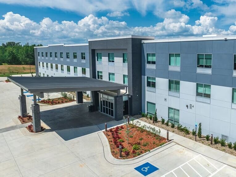 Picture of Holiday Inn Express & Suites Springdale Fayetteville Area, an IHG Hotel