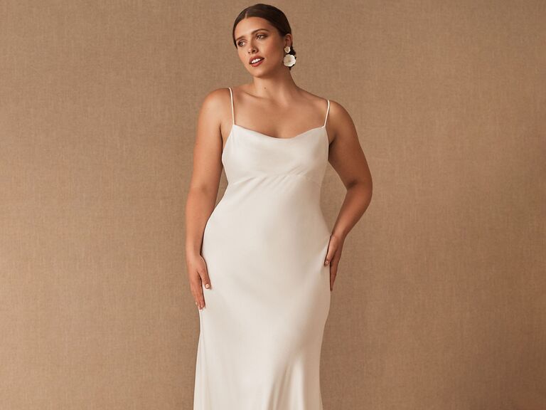 Sheath Wedding Dresses for an Ultra ...