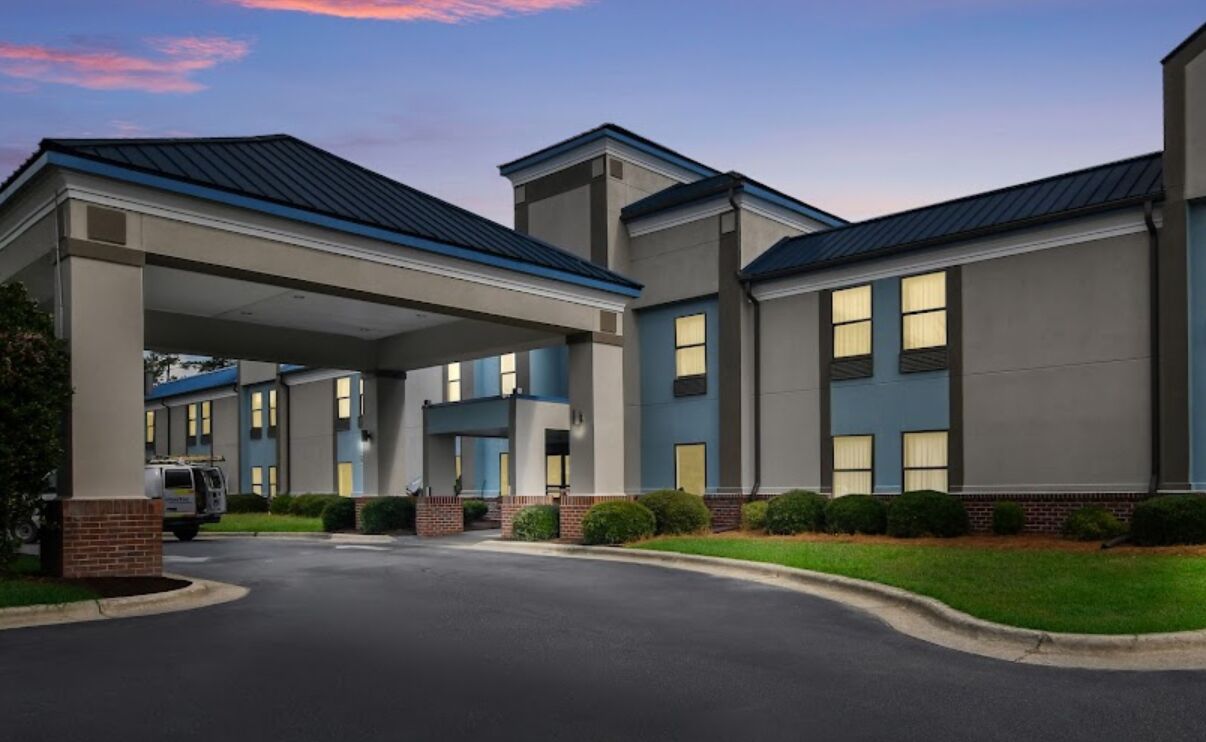 Picture of SureStay Plus Hotel by Best Western Tarboro
