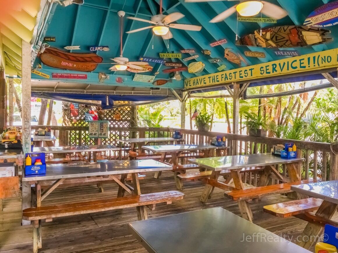 Picture of Dune Dog Cafe