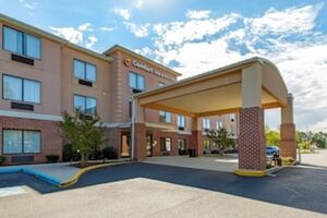 Picture of Comfort Inn & Suites Cambridge