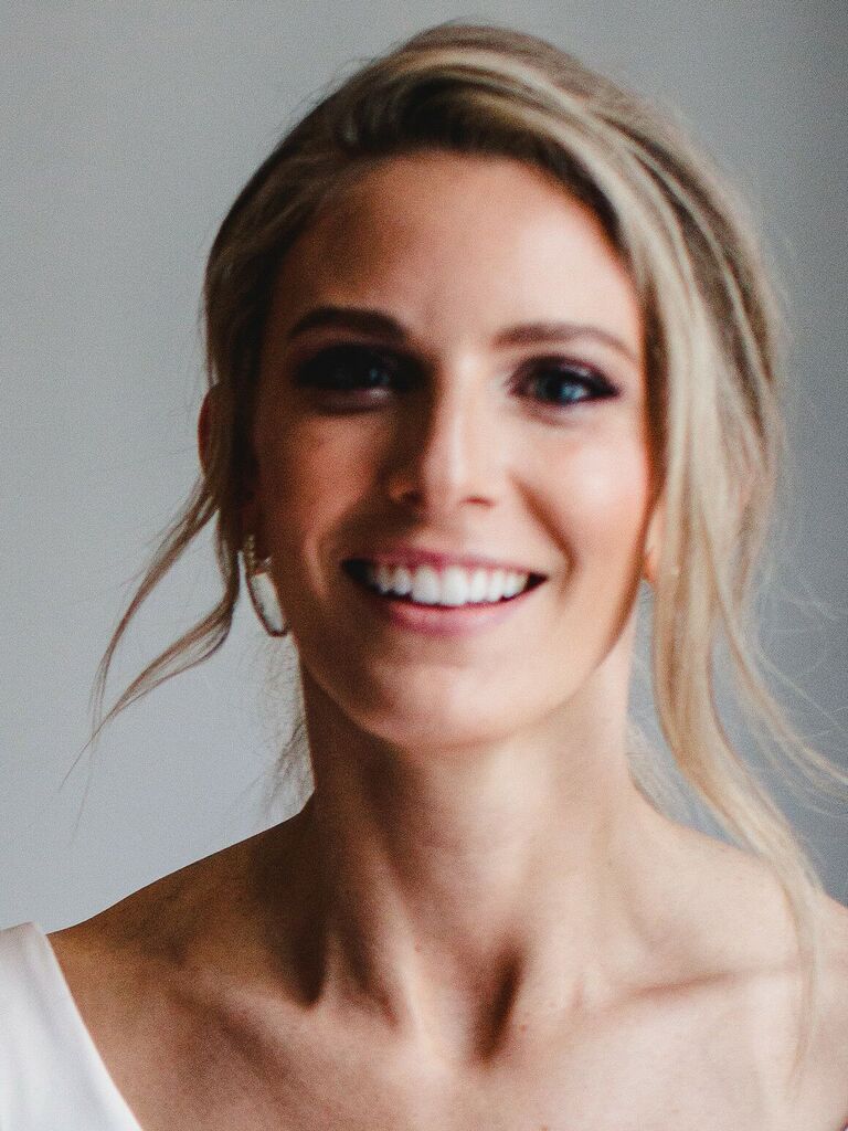 wedding eye makeup blue eyes navy eyeliner