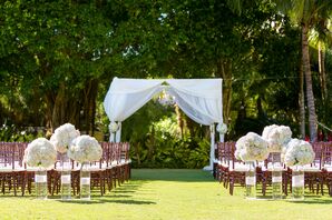 White Hydrangea and Garden Rose Ceremony Accents