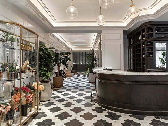 Picture of Woodlark Hotel