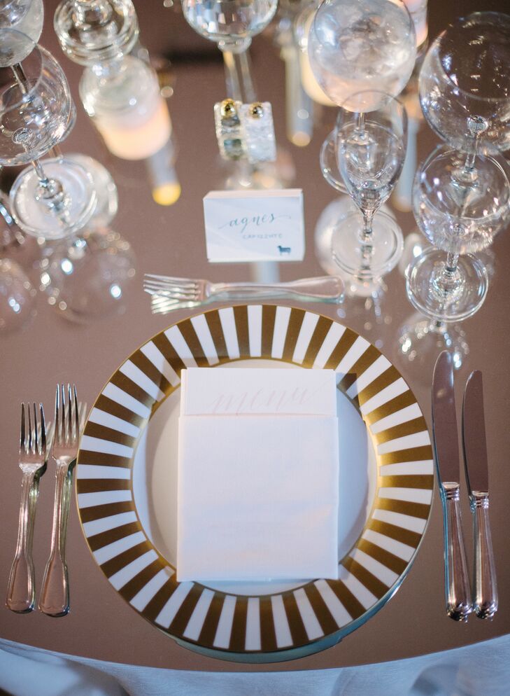 Glamorous Gold Striped Plate with Classic Menu