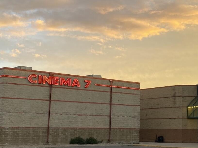 Picture of Mall Cinema 7 Theatre