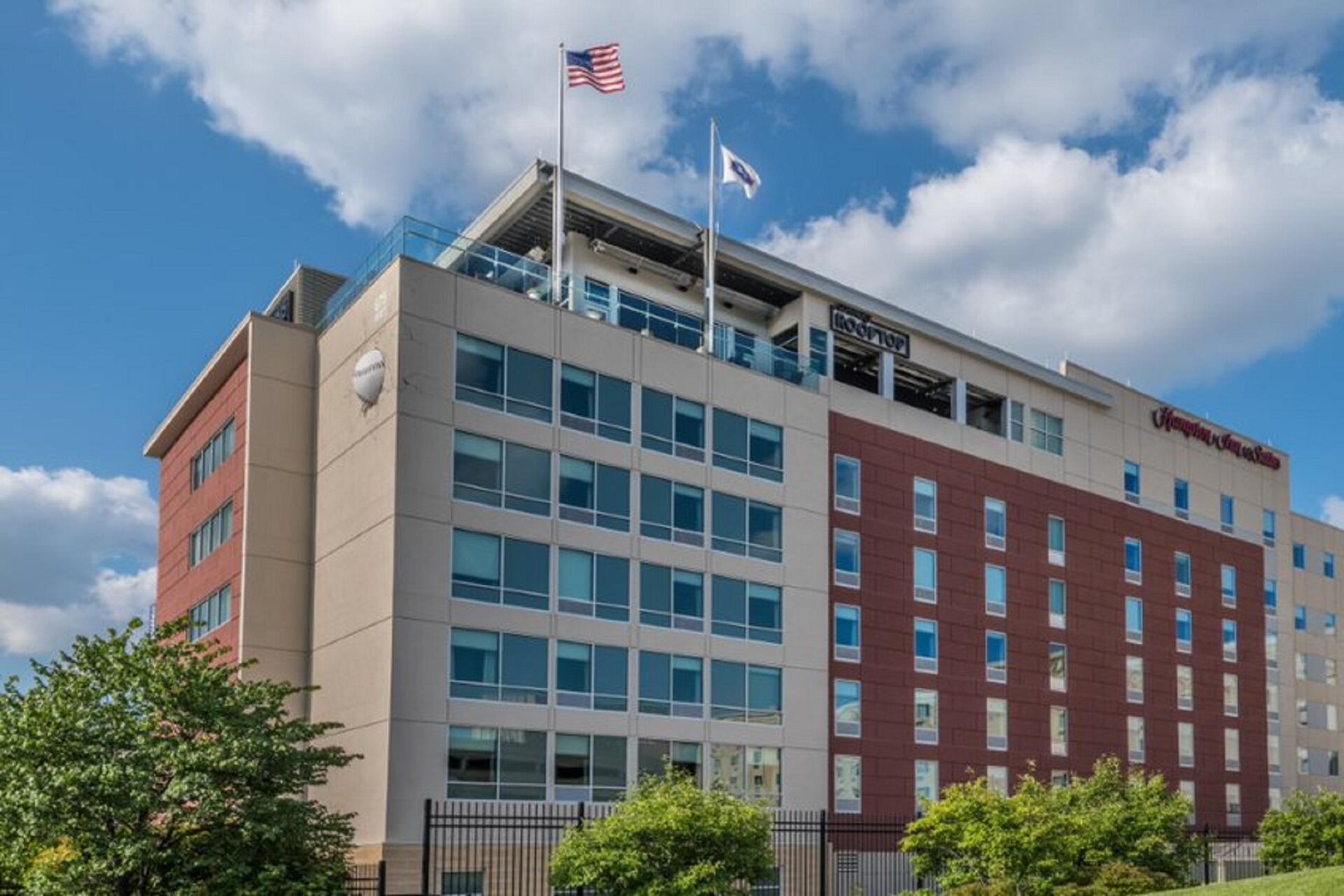 Picture of Hampton Inn & Suites Fort Wayne Downtown