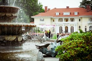 Tupper Manor Garden Wedding Ceremony Venue