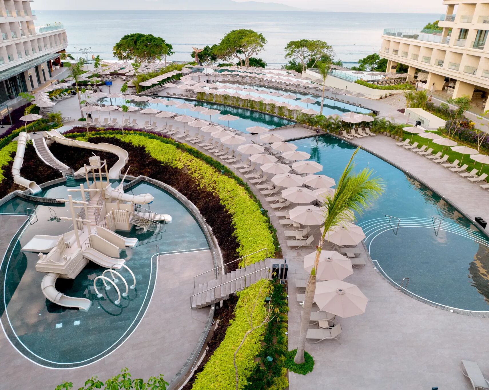 Picture of Resort Features