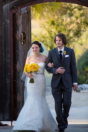 Lace Mermaid Style Wedding Dress with Yellow Bouquet