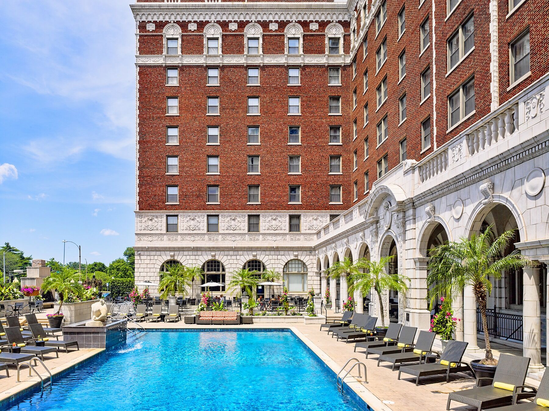 Picture of The Royal Sonesta Chase Park Plaza