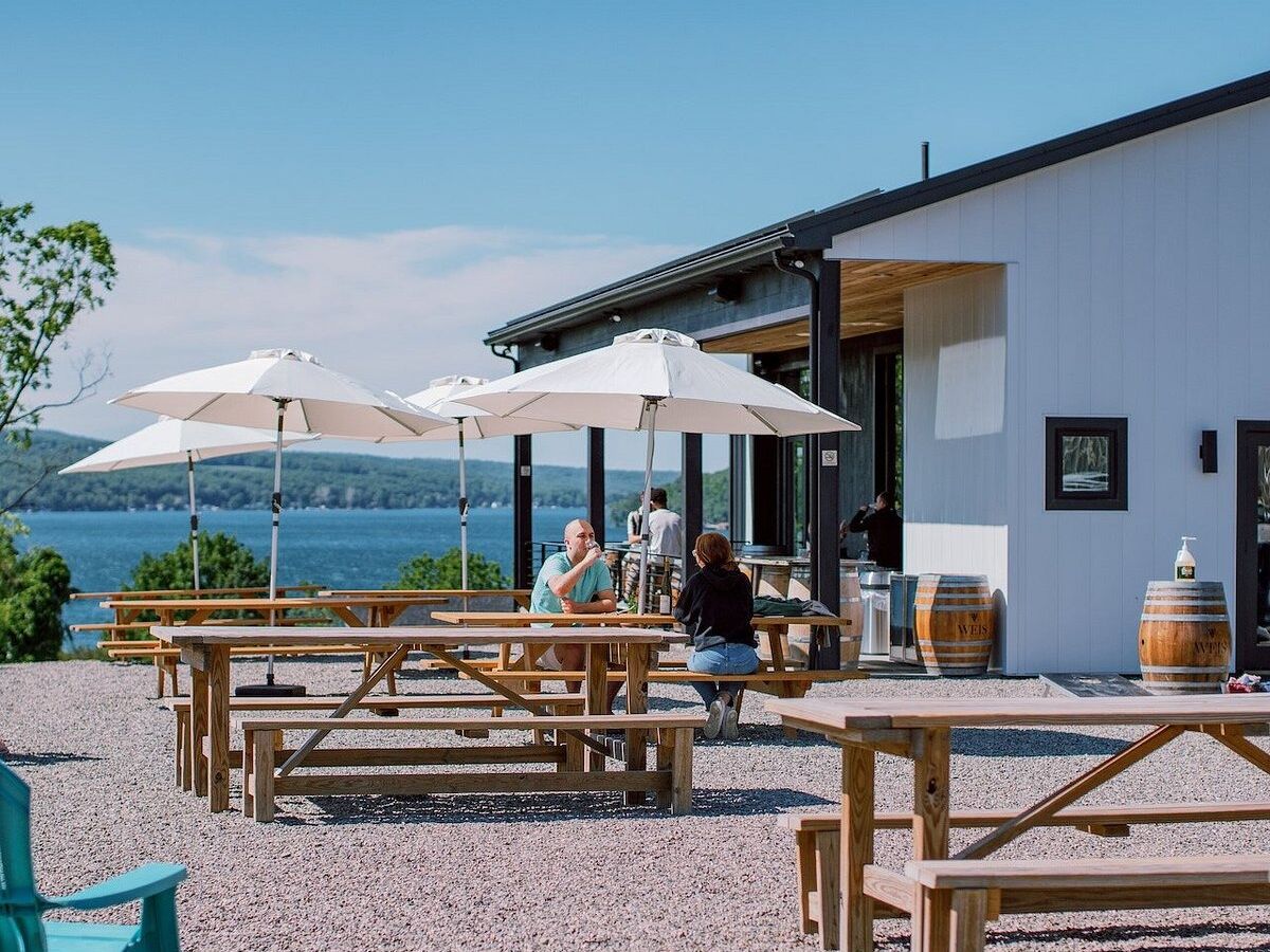 Picture of Weis Vineyards