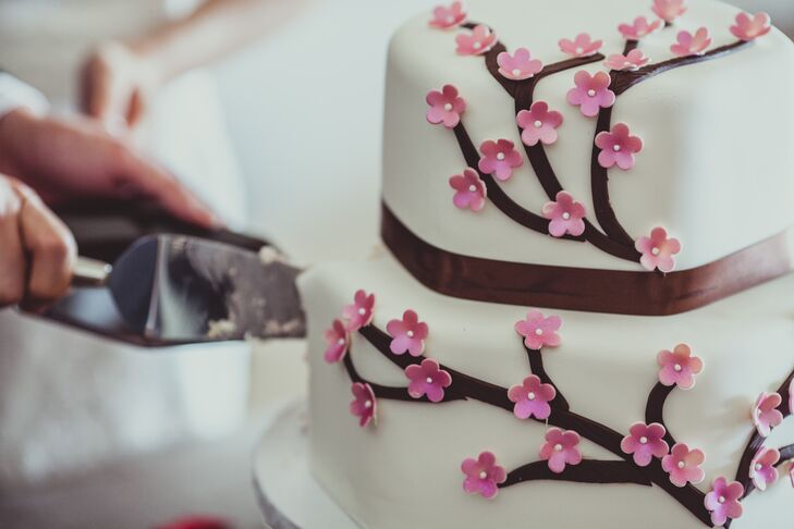"Food is important and we had a whole weekend of meals and bonding," says Carol. "We indulged in cake and champagne first. It was a two layer cake with vanilla and poppy seeds on top, and red velvet and raspberry filling on bottom."