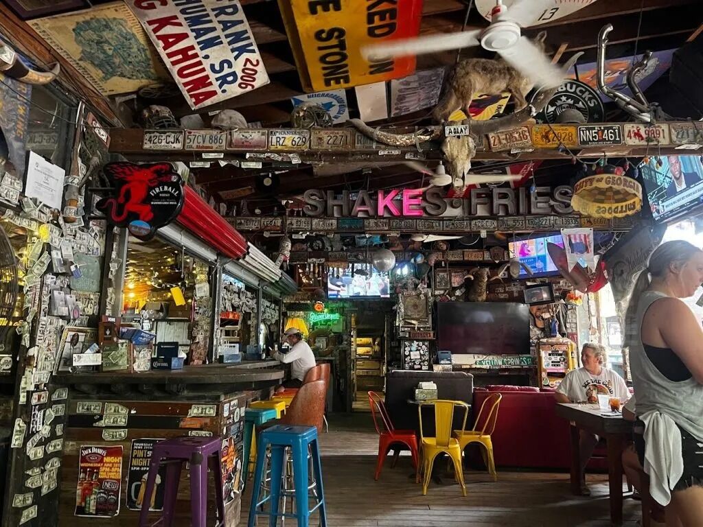 Picture of Huc-A-Poos Bites and Booze