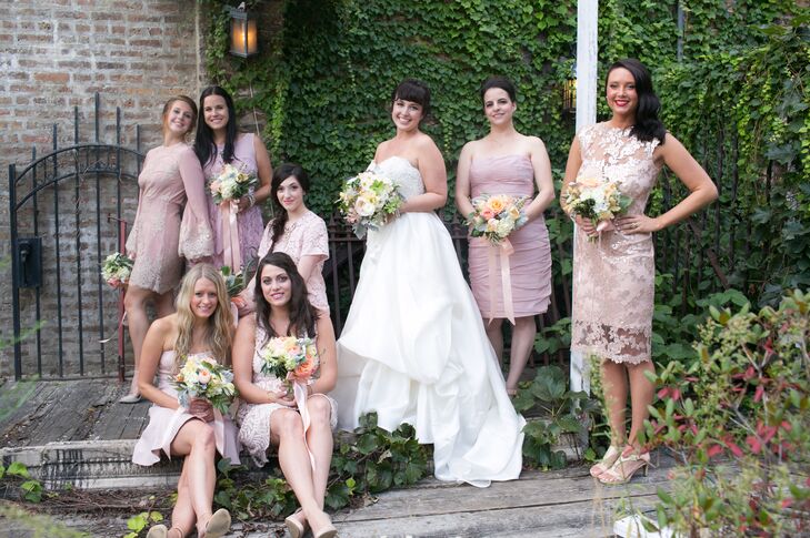 “Since Salvage One is such a unique venue, we let our groomsmen and bridesmaids choose whatever suit or dress they wanted. We gave them a color palette — gray for the guys, blush for the girls — and let them go wild!” says Rachel. The result was stunning. The mix of textures, fabrics and styles felt modern, yet elegant, with the common blush color keeping the look cohesive.rn