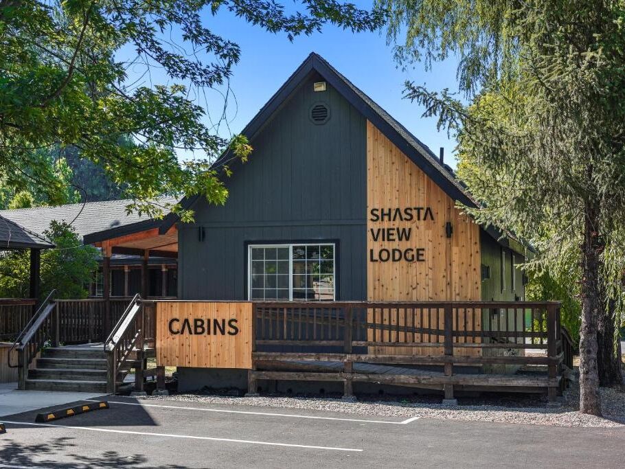 Picture of Shasta View Lodge