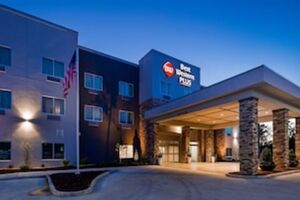Picture of Best Western Plus Parkside Inn & Suites
