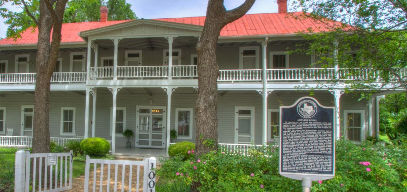 Picture of The Antlers Inn in Kingsland