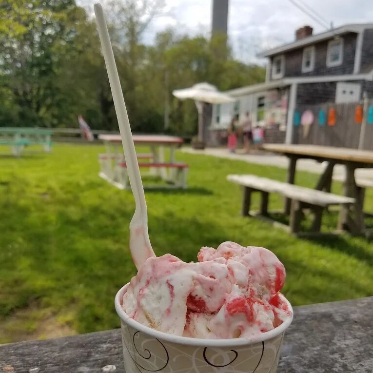 Picture of The Shipwreck Ice Cream