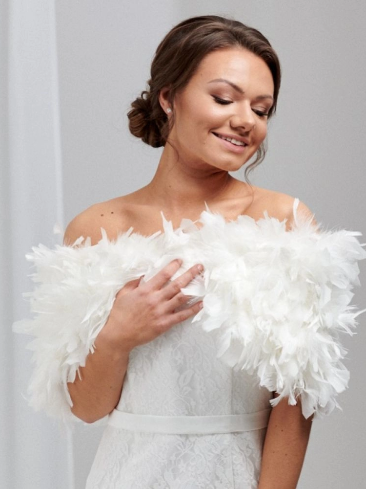 Olivia Ivory Ruffle Feather Bridal Stole