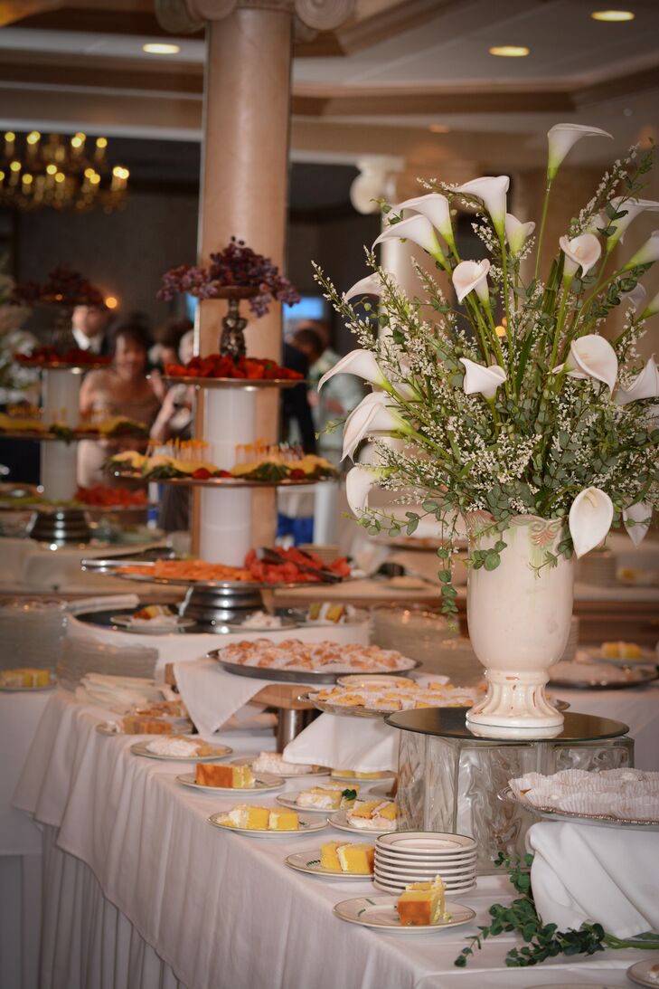 “Our reception was at La Vera Party Center in Willoughby Hills, Ohio,” says Genell. “It is an Italian themed center that is run and owned by a family known for their amazing food.”