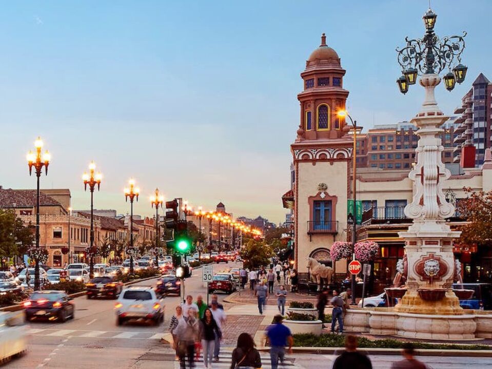 Picture of Country Club Plaza