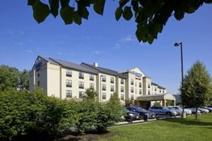 Picture of Fairfield Inn & Suites by Marriott Cumberland