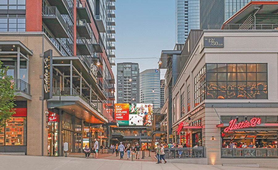 Picture of Fifth + Broadway 