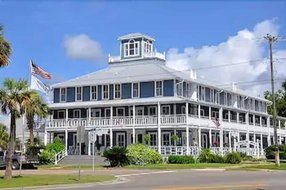 Picture of Gibson Inn
