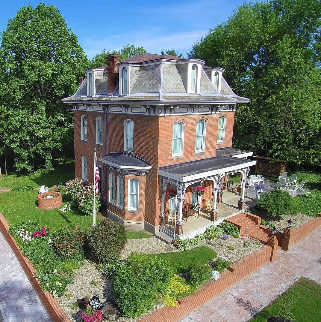 Picture of The Blackfork Marken Inn