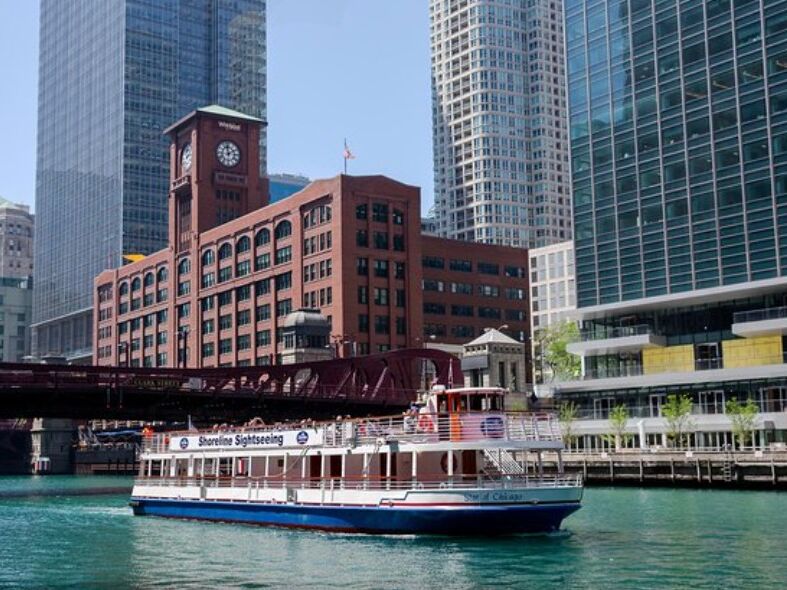 Picture of Chicago River Boat Architecture Tours