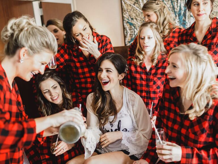 winter wedding ideas flannel shirts