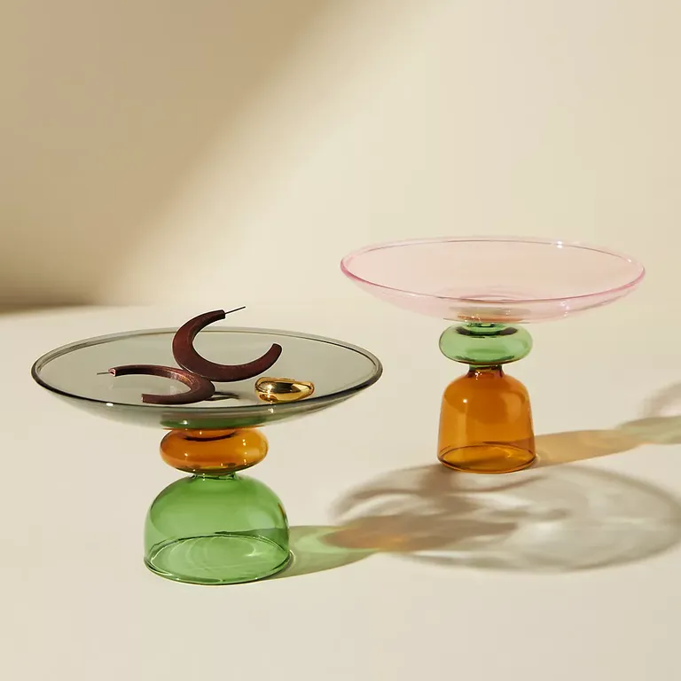 Pedestal Engagement Ring Dish