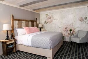 Picture of Vintage Block Inn & Suites