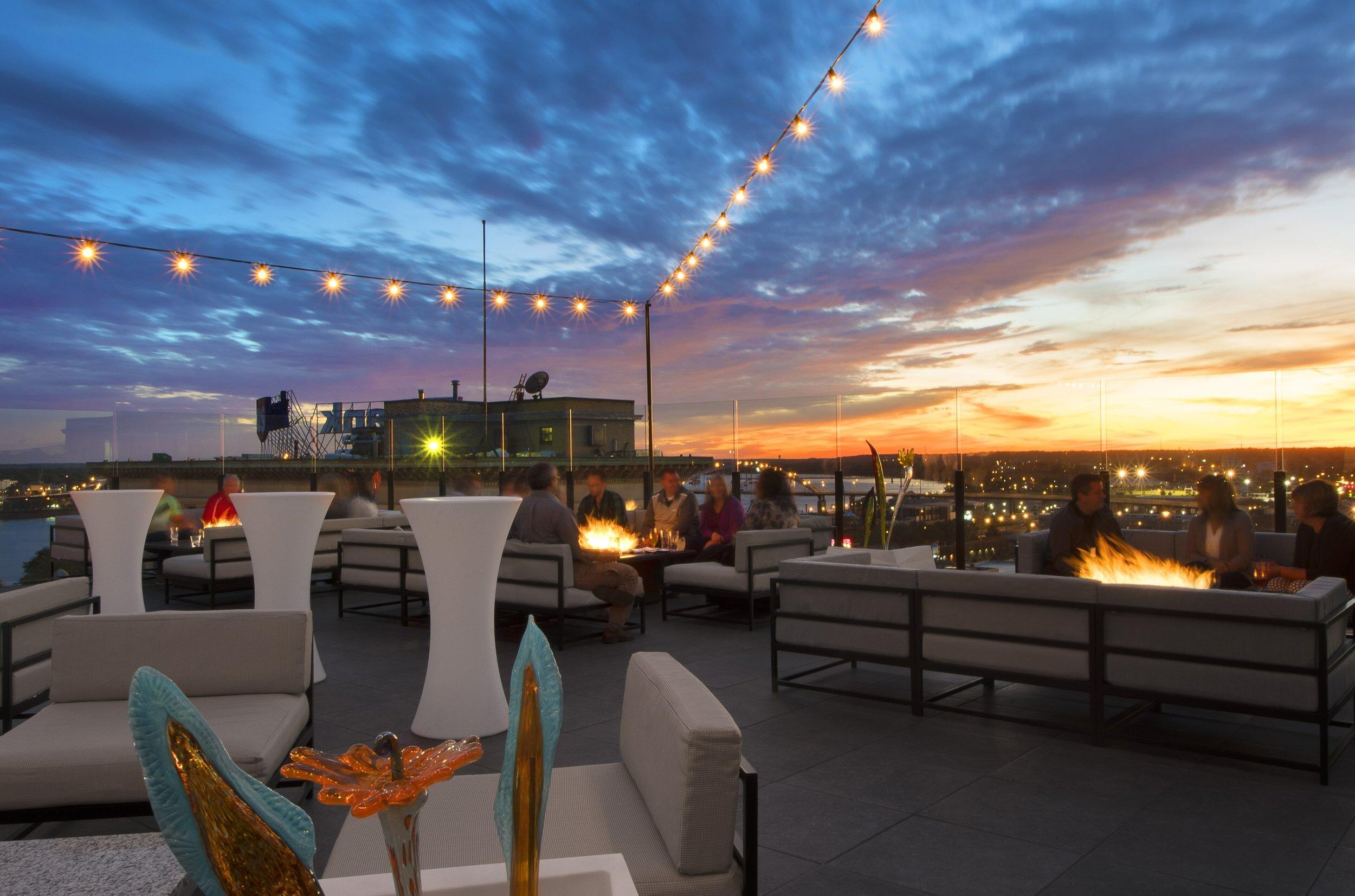Picture of UP Skybar & Lounge