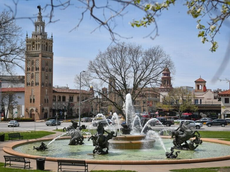 Picture of Country Club Plaza