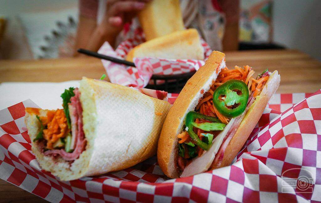 Picture of Banh Mi & Ti