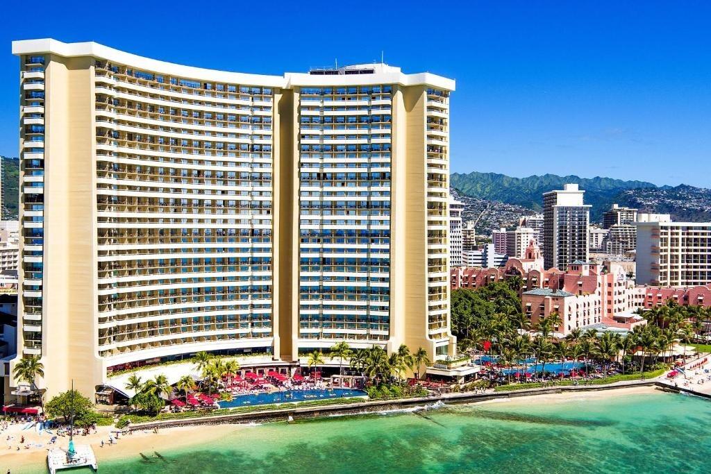 Picture of Sheraton Waikiki Beach Resort