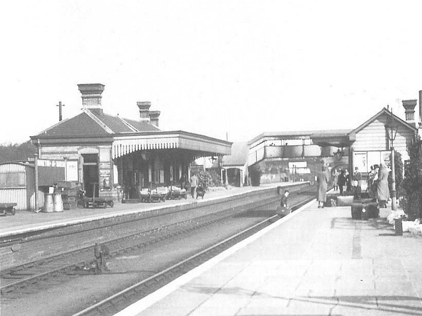 Picture of Moreton in Marsh Train Station